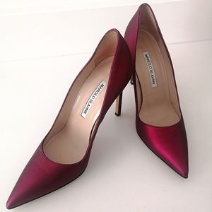 Manolo Blahnik, fuchsia stiletto heels